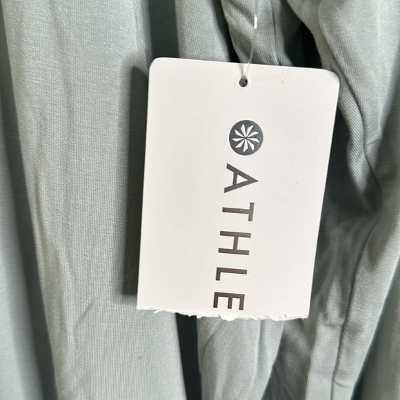 Athleta sage green high neck top size large new - Picture 3 of 7
